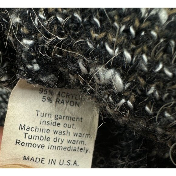 Vintage Sweater Le Tigre Men's Sweater Made In USA! Size Large Great Condition! - Picture 7 of 9